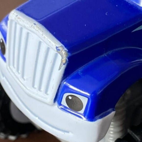 Blaze and the Monster Machines Crusher Blue Truck Toy Car Kids Tv Show - read - Picture 4 of 11